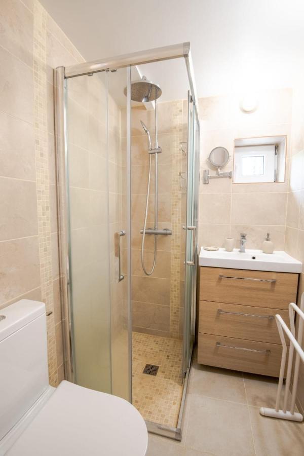 Maisonnette Hyper Centre Avec Terrasse Amboise Ngoại thất bức ảnh
