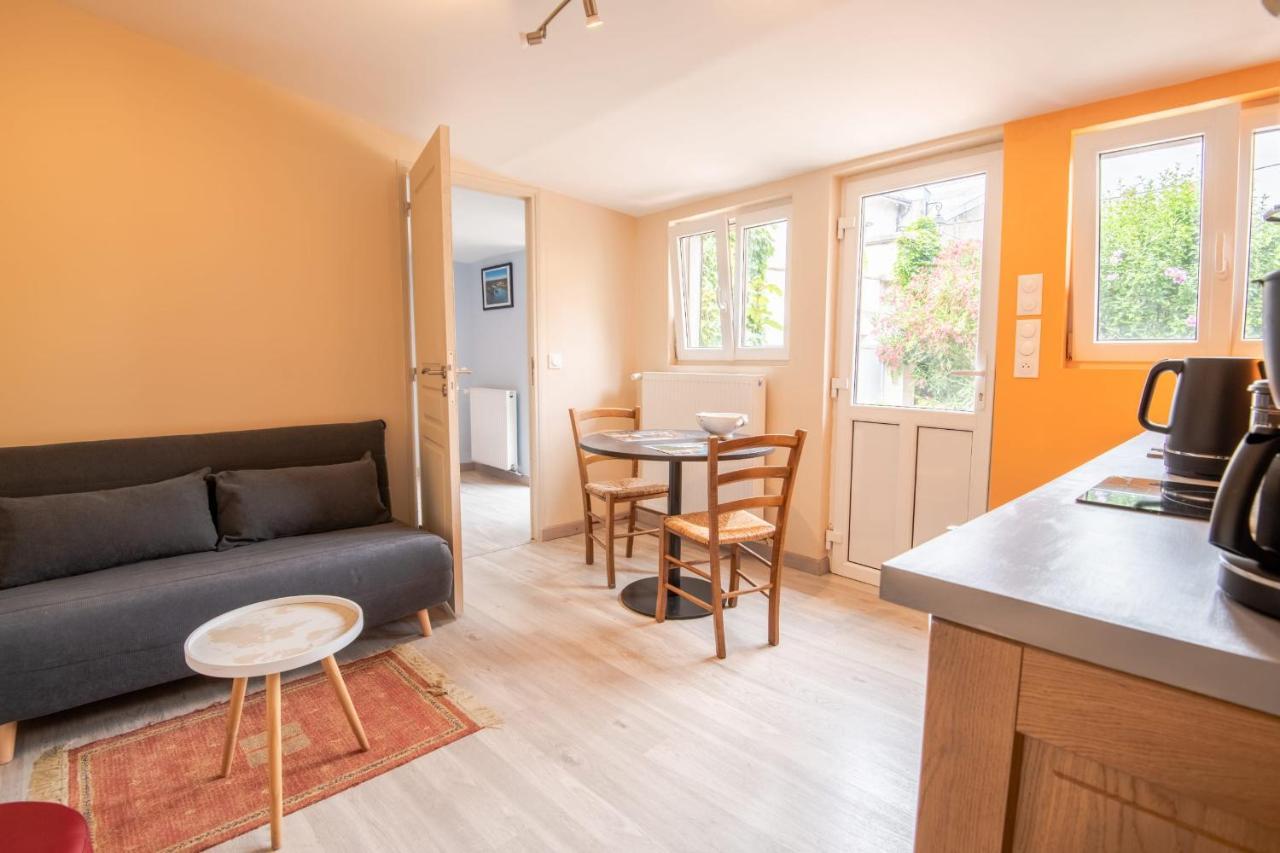 Maisonnette Hyper Centre Avec Terrasse Amboise Ngoại thất bức ảnh